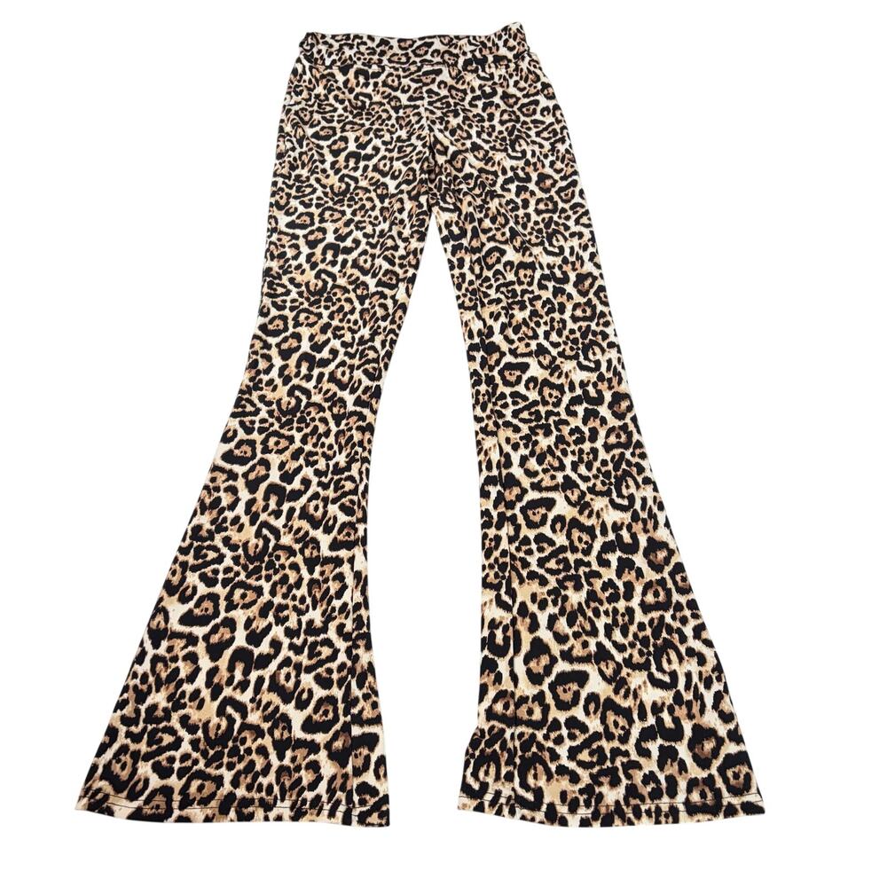 NWT madden girl womens leopard print flare leggings. Size XS. animal print